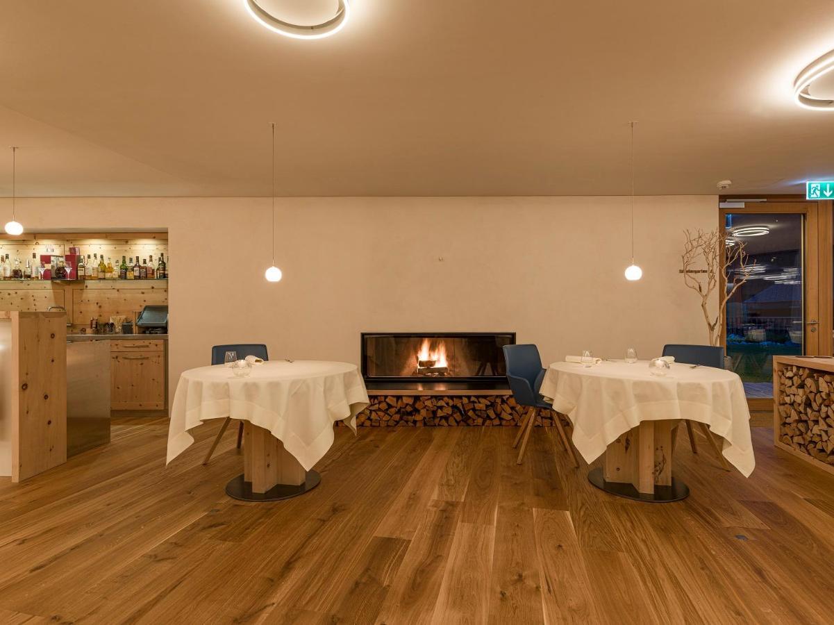 Relais & Chateaux In Lain Hotel Cadonau Brail المظهر الخارجي الصورة