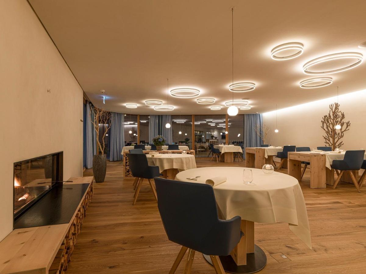 Relais & Chateaux In Lain Hotel Cadonau Brail المظهر الخارجي الصورة