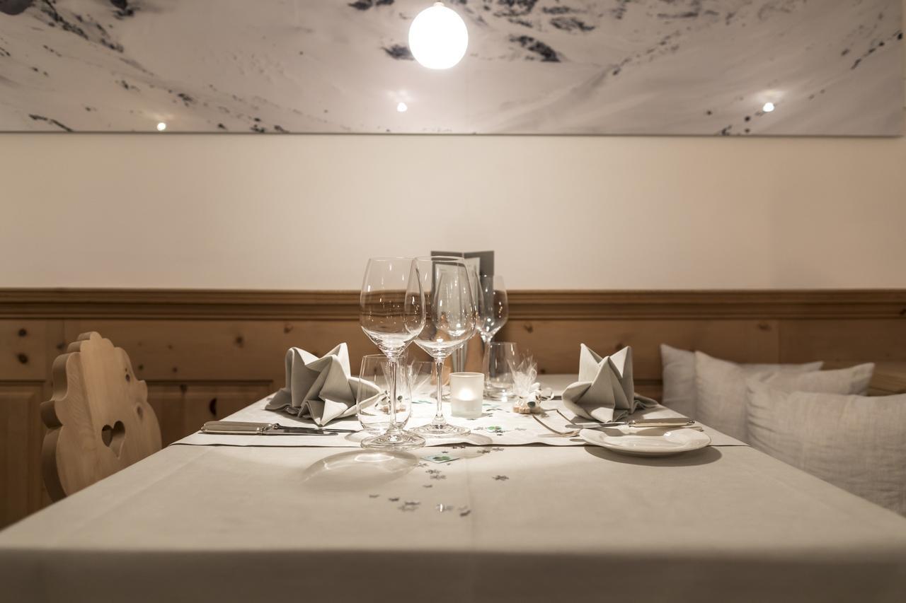 Relais & Chateaux In Lain Hotel Cadonau Brail المظهر الخارجي الصورة