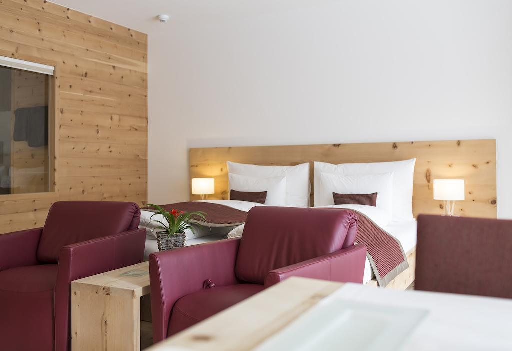 Relais & Chateaux In Lain Hotel Cadonau Brail المظهر الخارجي الصورة